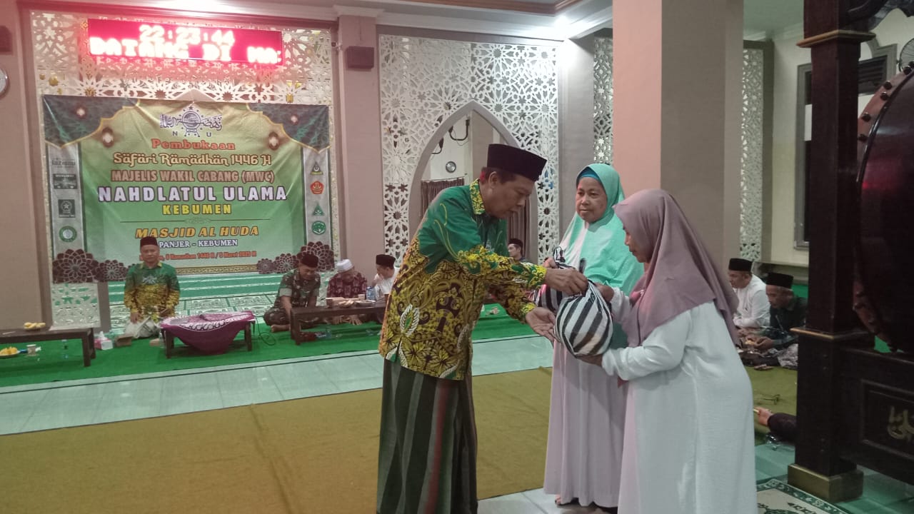 Warga Panjer Sambut Antusias Taraweh Keliling