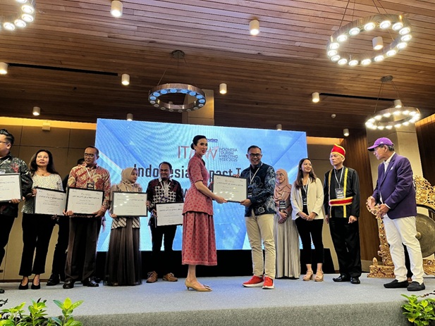 Owabong Waterpark Raih Indonesia Green Theme Park Award 2025