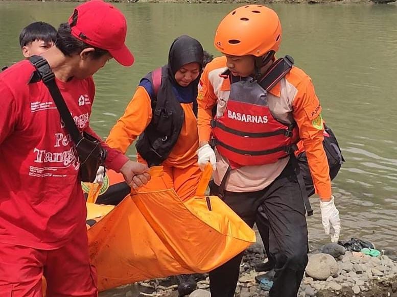 Lansia yang Hanyut di Sungai Klawing Ditemukan Tak Bernyawa