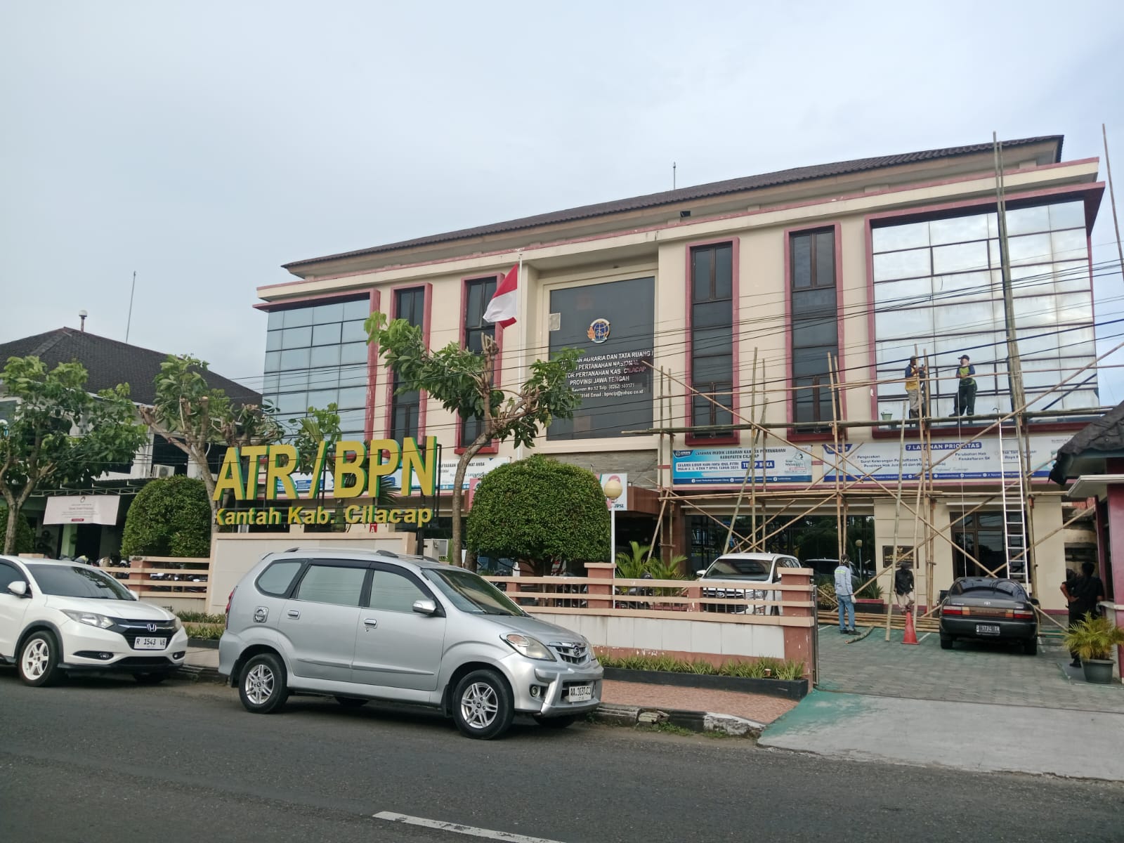 BPN Cilacap Permudah Warga Urus Dokumen Pertanahan Pada Hari Libur