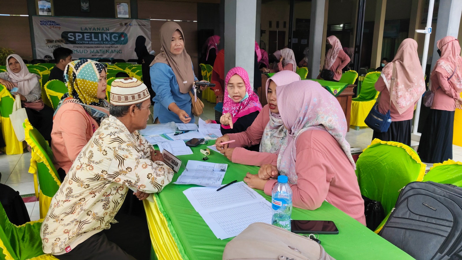 Warga Padangjaya Cilacap Serbu Layanan Dokter Spesialis Keliling
