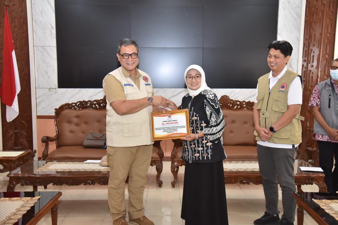 Pemkab Kebumen Terima Bantuan Dana Darurat Bencana Rp200 Juta dari BNPB