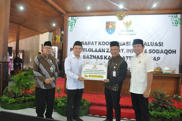  Zakat di Cilacap Melampaui Target