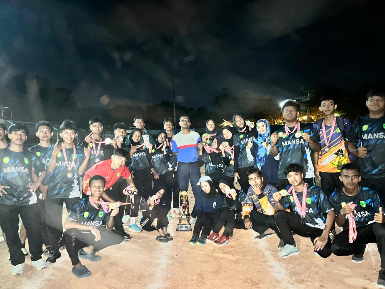 MAN 1 Kebumen Juara Umum POPDA Atletik 2025