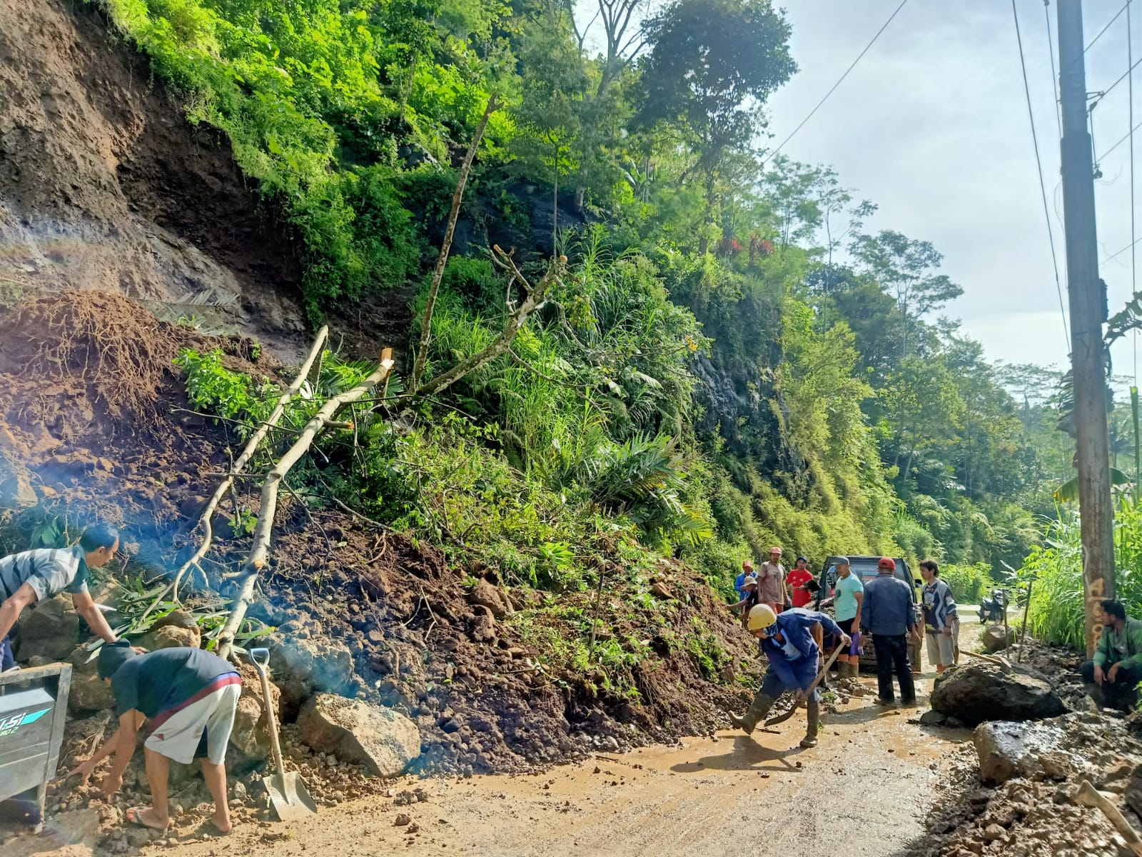  Jalur Alternatif Banjarnegara-Dieng Via Plipiran Kembali Dibuka