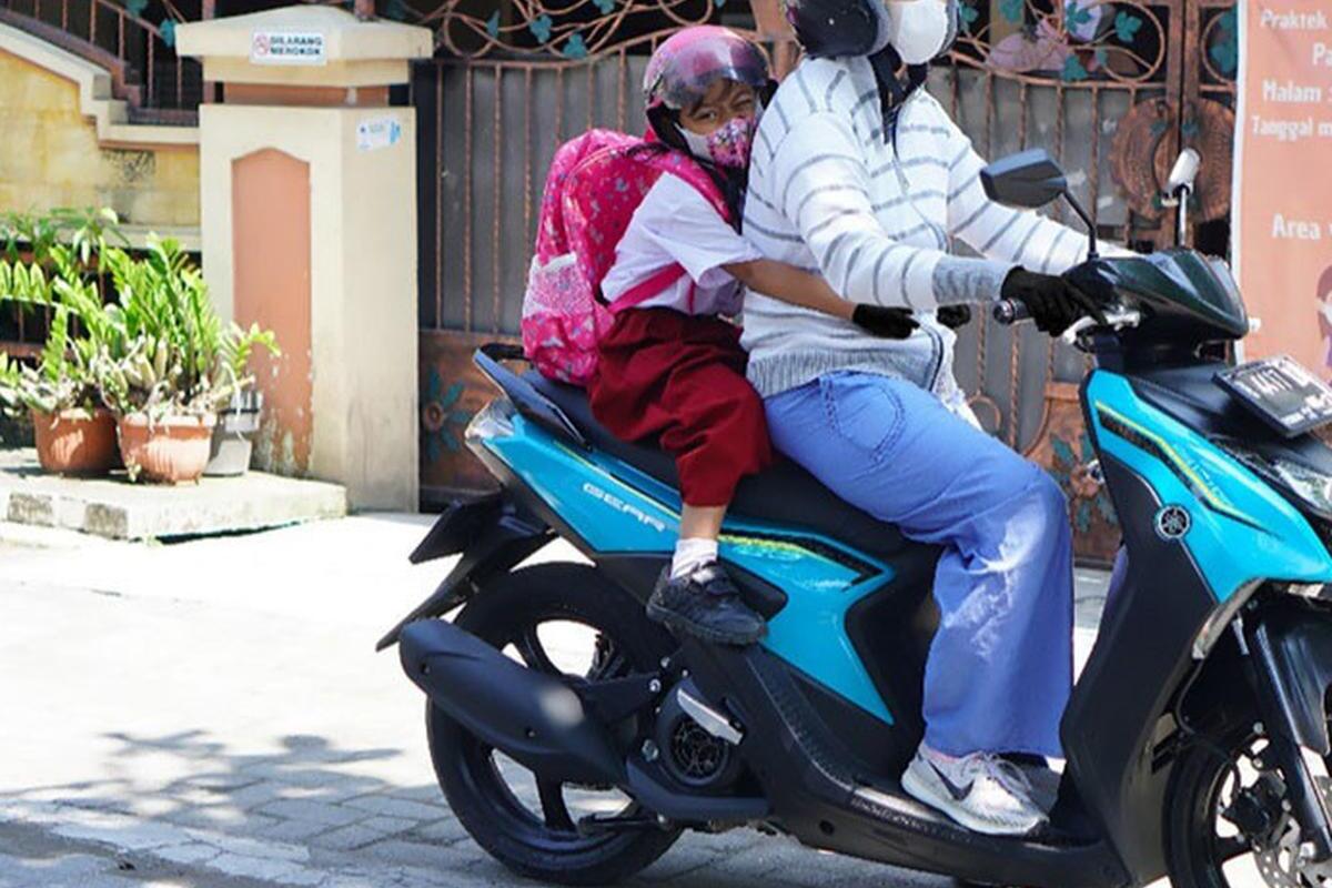 3 Motor Murah yang Aman untuk Membawa Anak Kecil Saat Berkendara