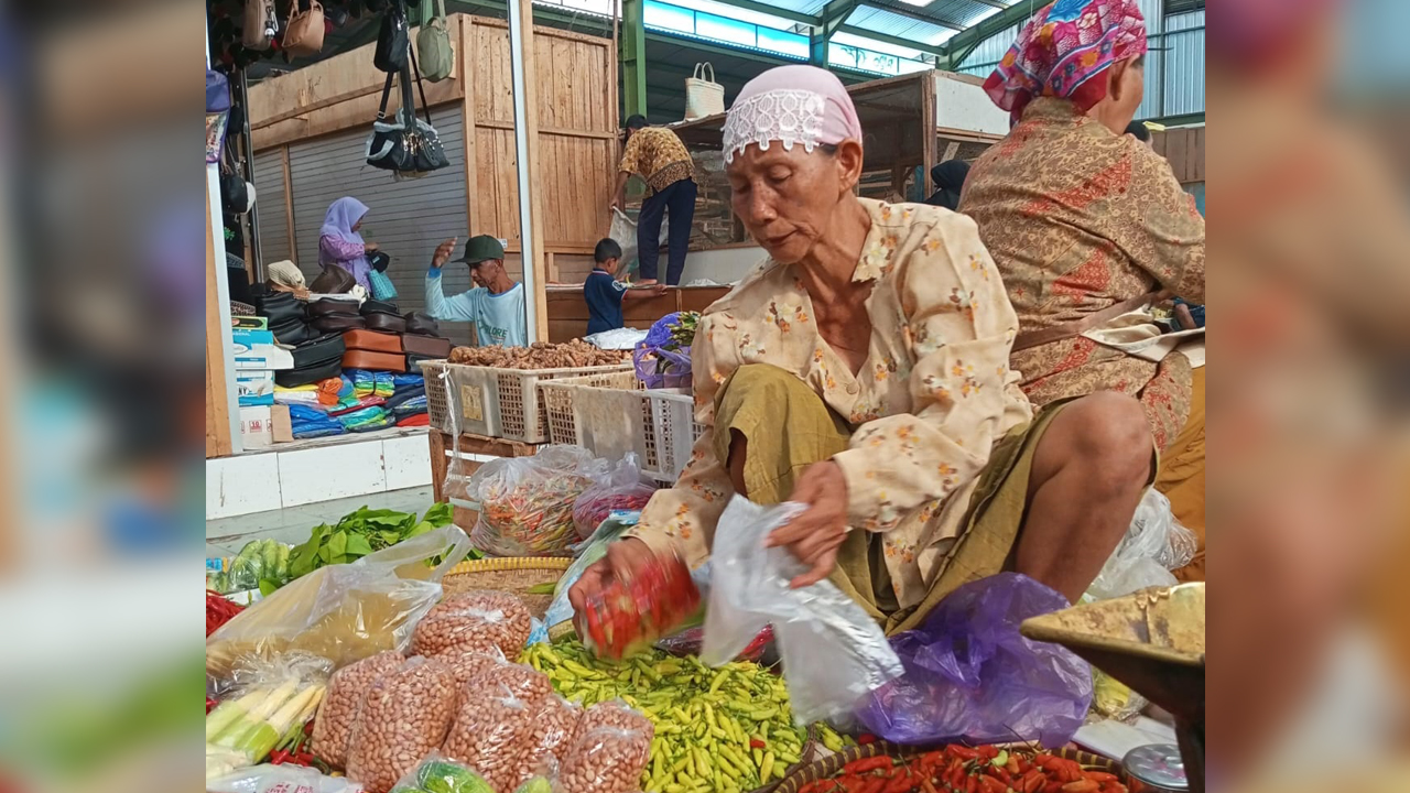 H-10 Ramadan, Harga Cabai Rawit di Pasar Kuwarasan Tembus Rp85 Ribu per Kg