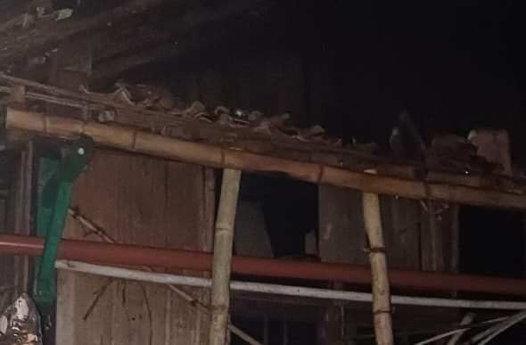 Rumah Warga Pagentan Ludes Terbakar, Api Diduga Berasal dari Tungku Menyala