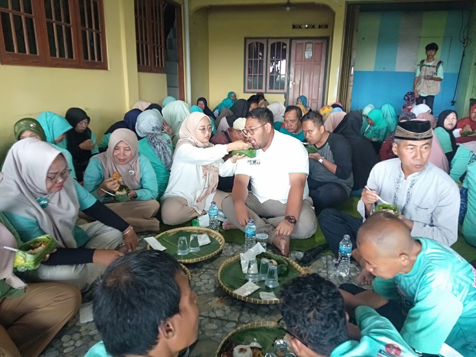 Makin Kompak dan Guyup dengan Makan Bersama Fahmi-Dimas