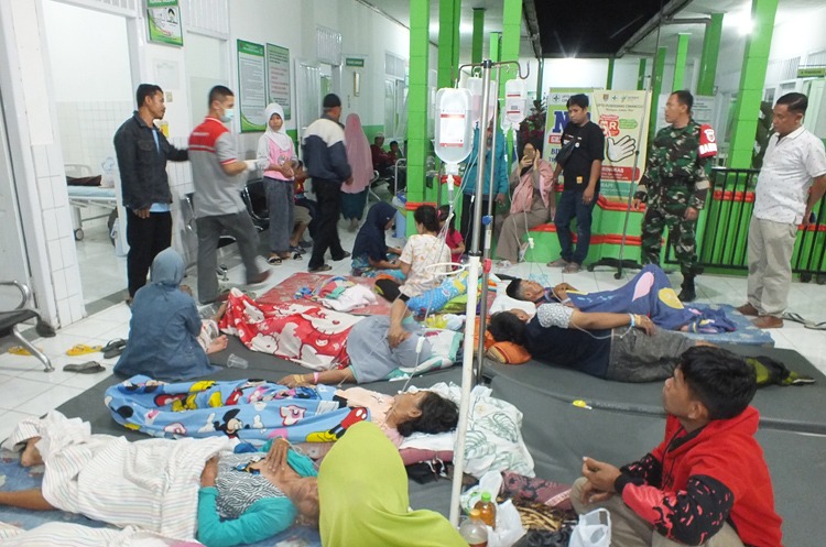 Jumlah Korban Keracunan di Desa Cisalak, Kecamatan Cimanggu, Cilacap Bertambah Menjadi 43 Orang