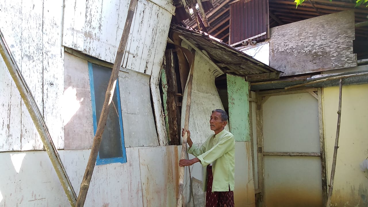 Tempat Ngaji Anak-anak Nyaris Ambruk, Mulyono Nantikan Bedah Rumah