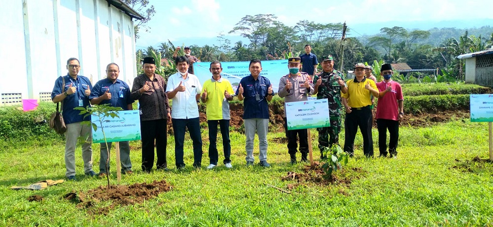 Program BRI Menanam Wujudkan Prinsip ESG dan Jadi Penggerak Ekonomi Lokal