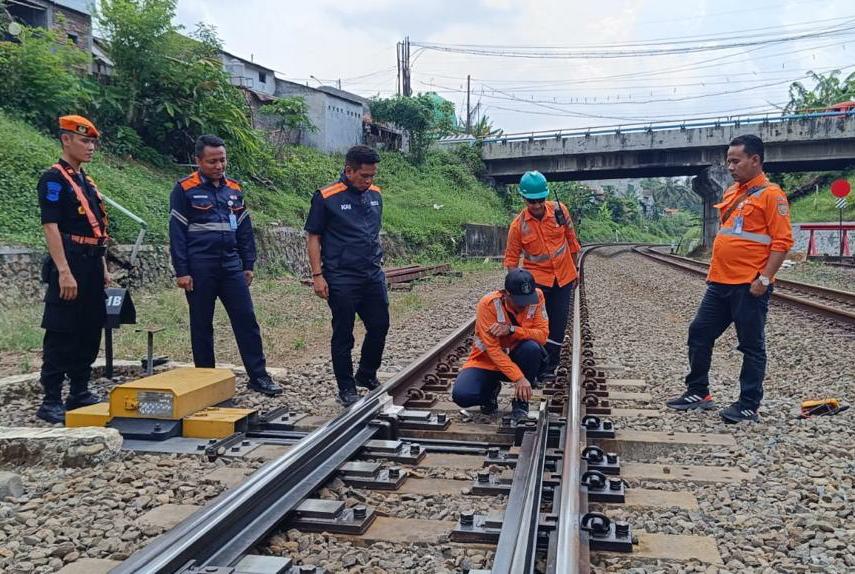 Hadapi Musim Penghujan, Pastikan Perjalanan Kereta Tetap Aman