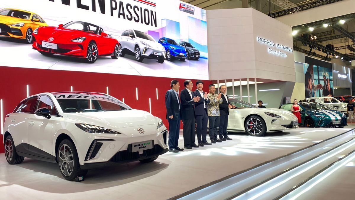 Mobil Listrik MG4 EV Max Muncul Di GIIAS 2025, Siap Bikin Semua Orang Terpukau