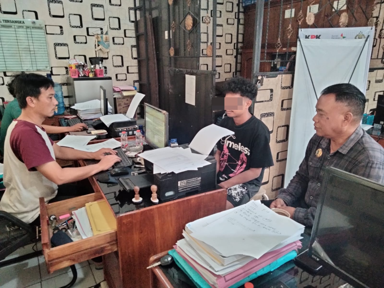 Remaja di Cilacap Utara Ditangkap karena Kedapatan Edarkan Sinte via Media Sosial