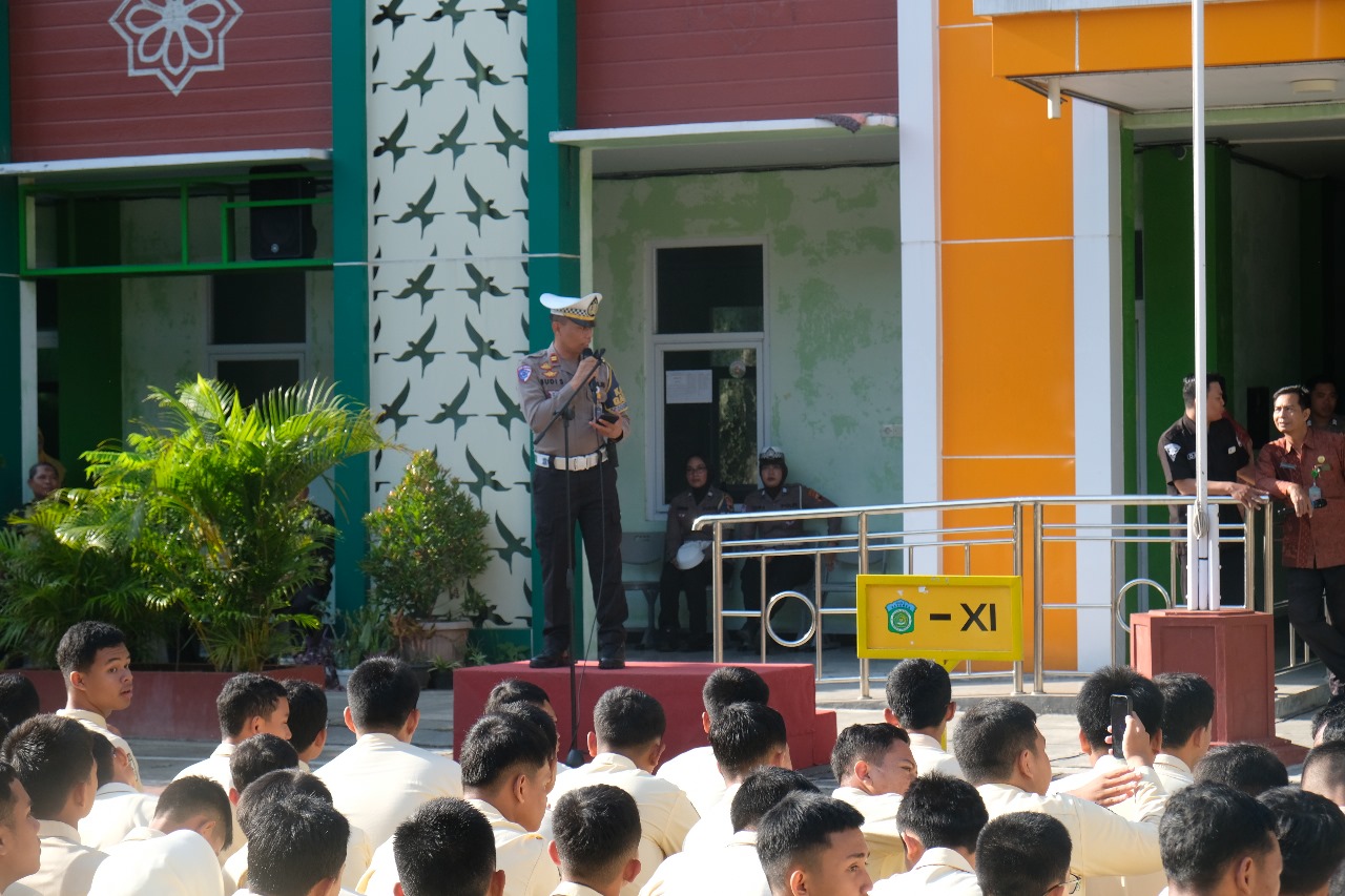Siswa Diajak Tertib Berlalu Lintas Sejak Dini