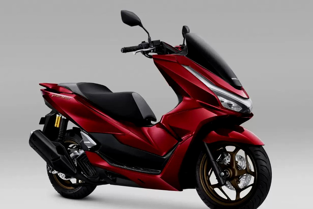 Rekomendasi Ban Motor Matic Honda PCX Terbaru, Lengkap dengan Harganya