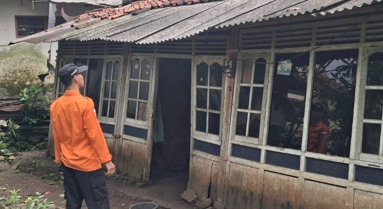Gempa Tektonik Pacitan Rusak Rumah Warga Sempor Kebumen