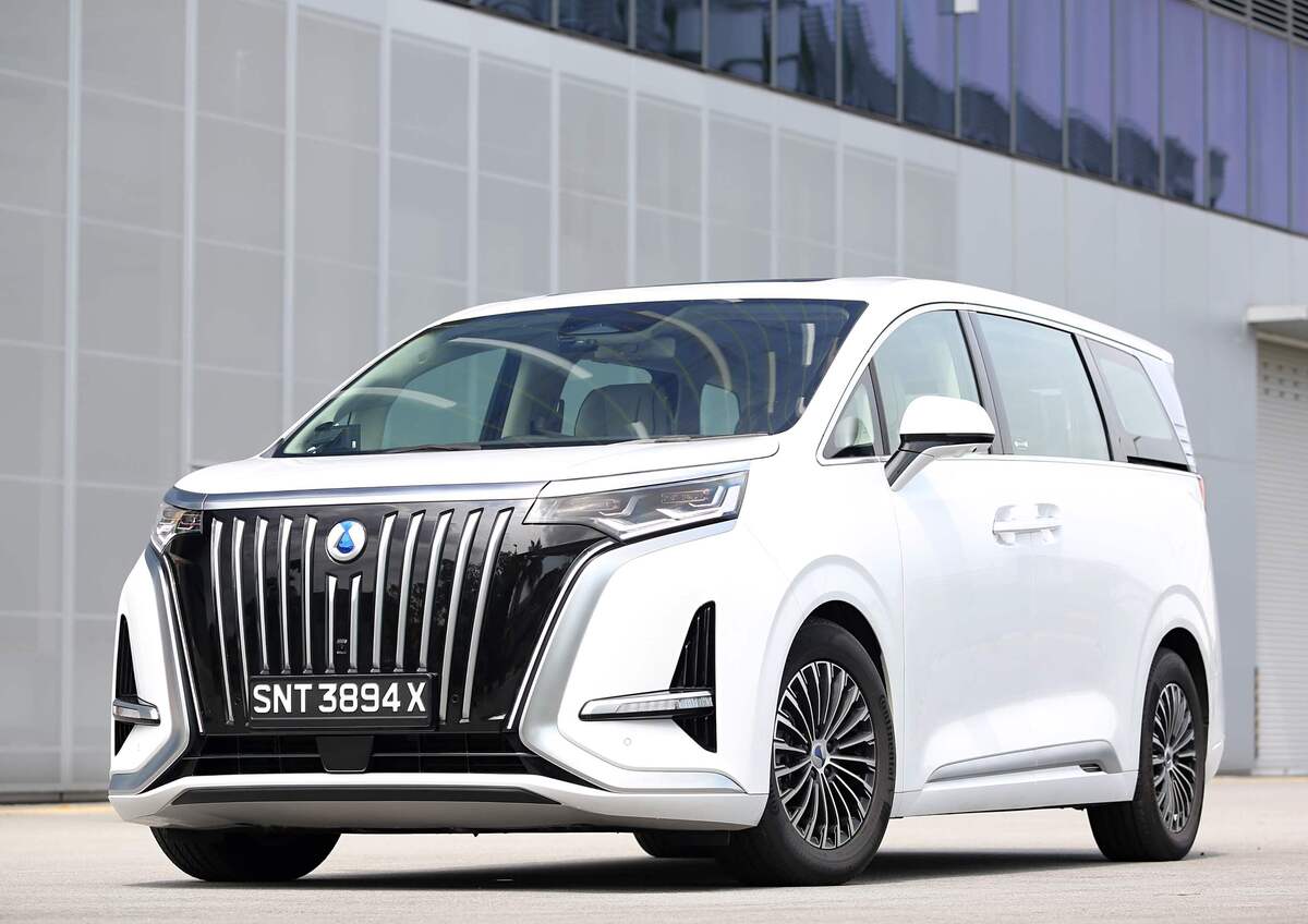 Mobil Listrik Unggulan Kelas SUV, BYD Denza D9 Kredit Aman Angsuran Dibawah Rp 15 Juta