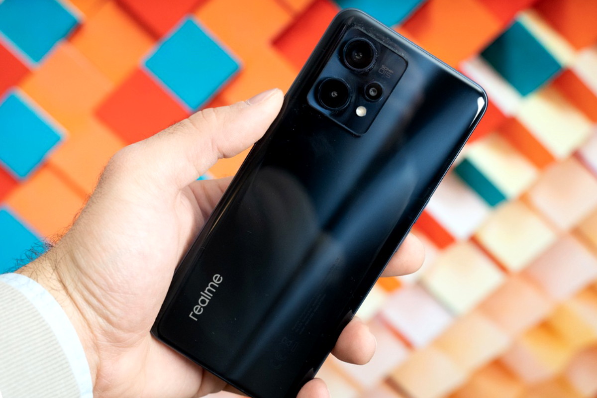 Realme 9 Pro, Smartphone Mewah di Harga 3 Jutaan!