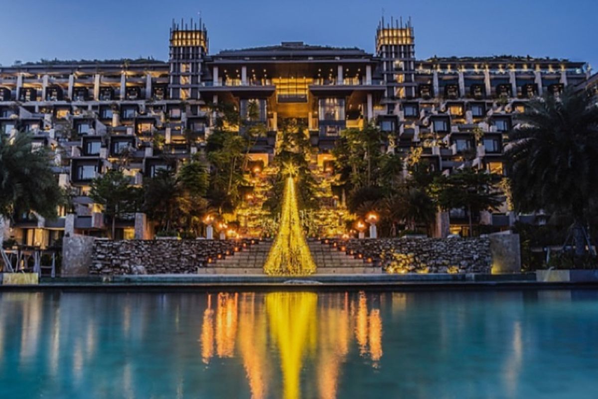 Rekomendasi Hotel Mewah untuk Honeymoon Romantis Dengan View Pantai di Bali