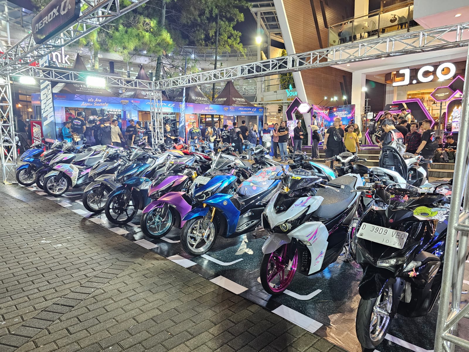 Modifikasi Motor Matic Yamaha: Gaya Hidup Anak Muda yang Tetap Aman & Legal