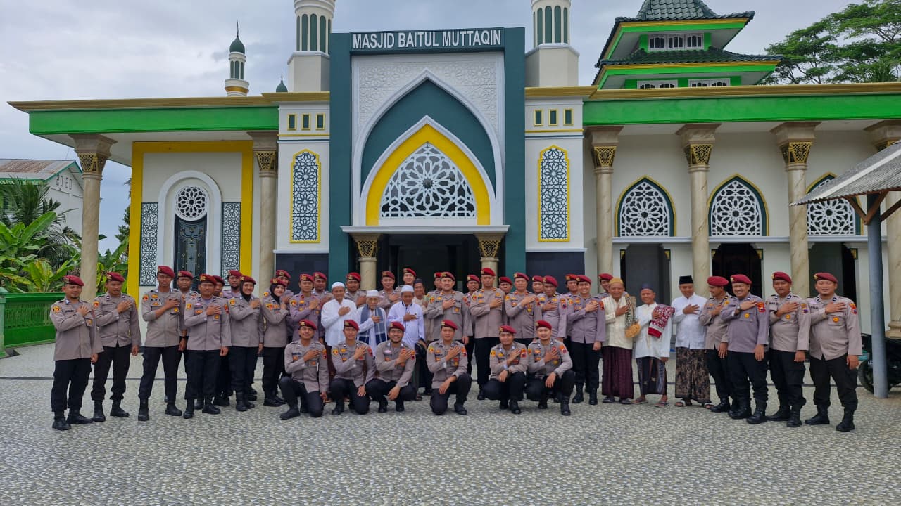 Momen Hari Jadi Reserse, Satreskrim Cilacap Gelar Baksos dan Tasyakuran