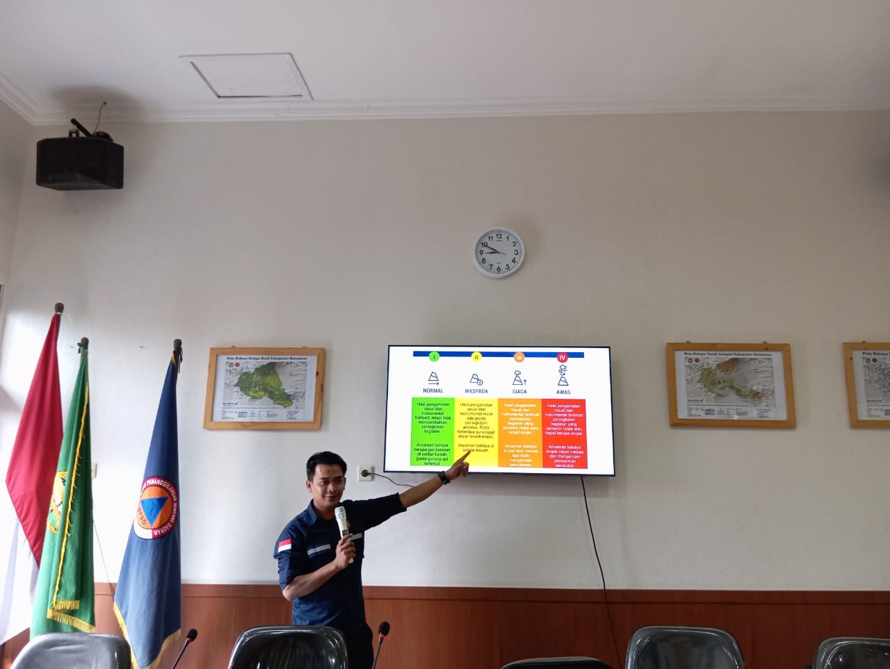 Gunung Slamet Masih Level Waspada, Potensi Letusan Tetap Ada Seperti tahun 2009 dan 2014