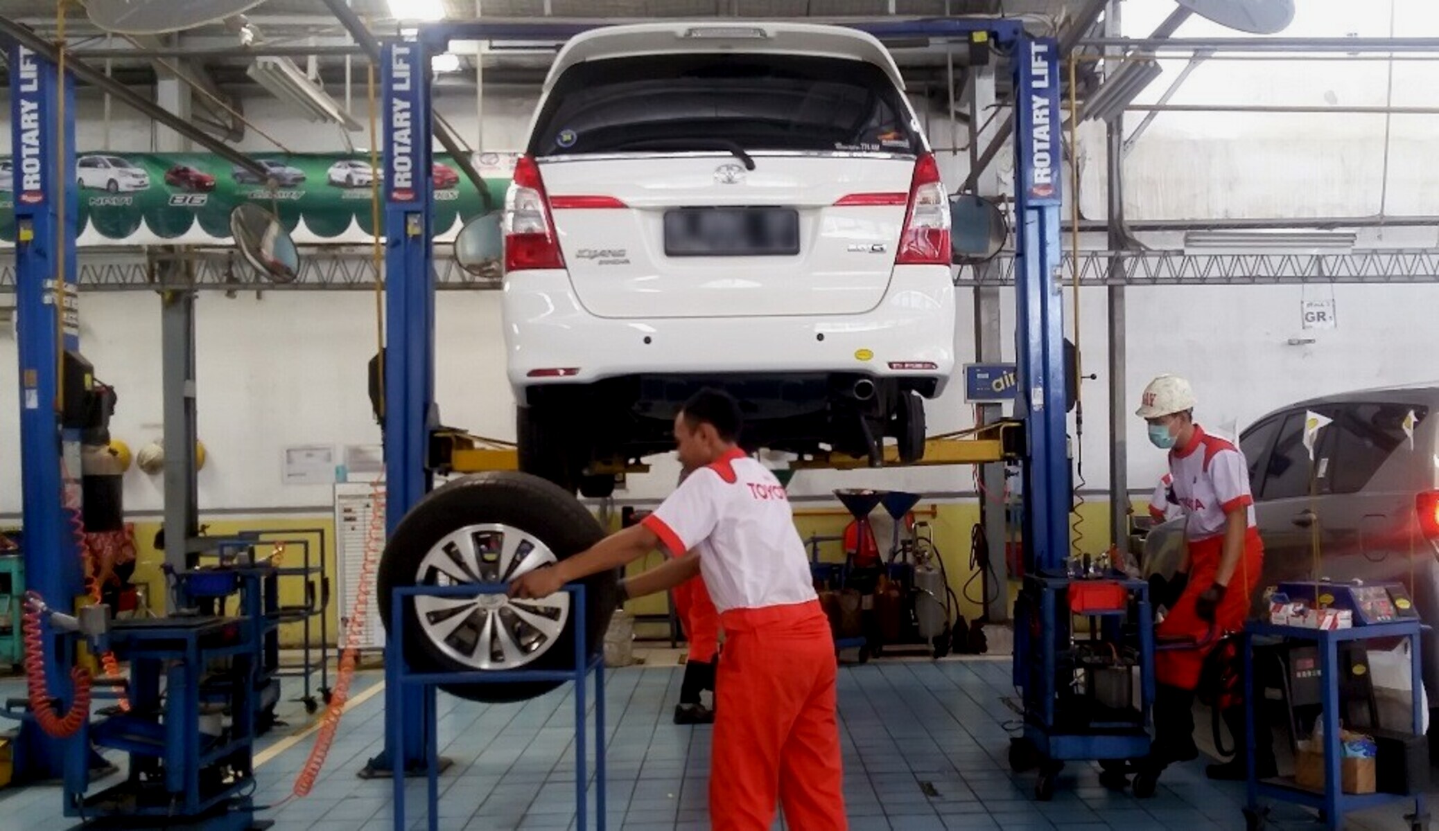 Bengkel Mobil Toyota Terpercaya di Kota Semarang 