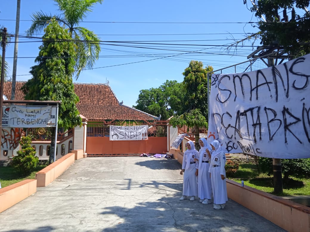 Terancam Tak Bisa Ikut SNBP, Ratusan Siswa SMAN 1 Bukateja Gelar Aksi
