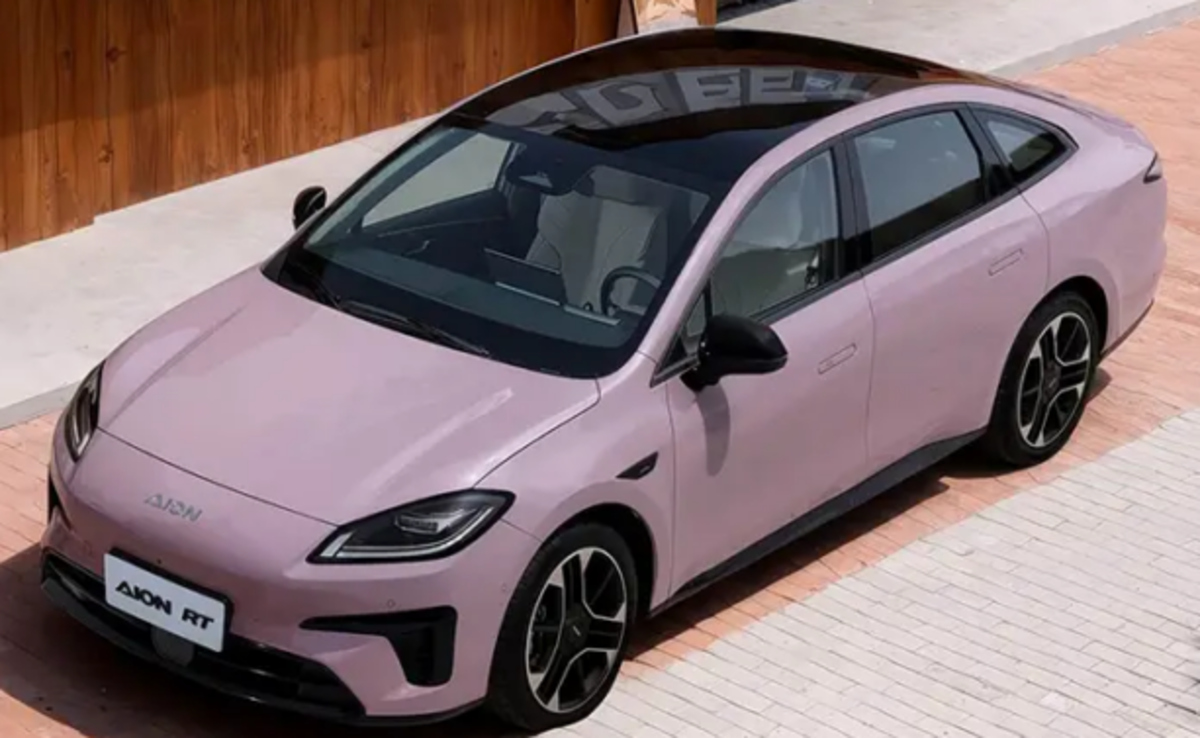 Sedan Listrik GAC Aion RT Meluncur, Simak Spesifikasi dan Harganya