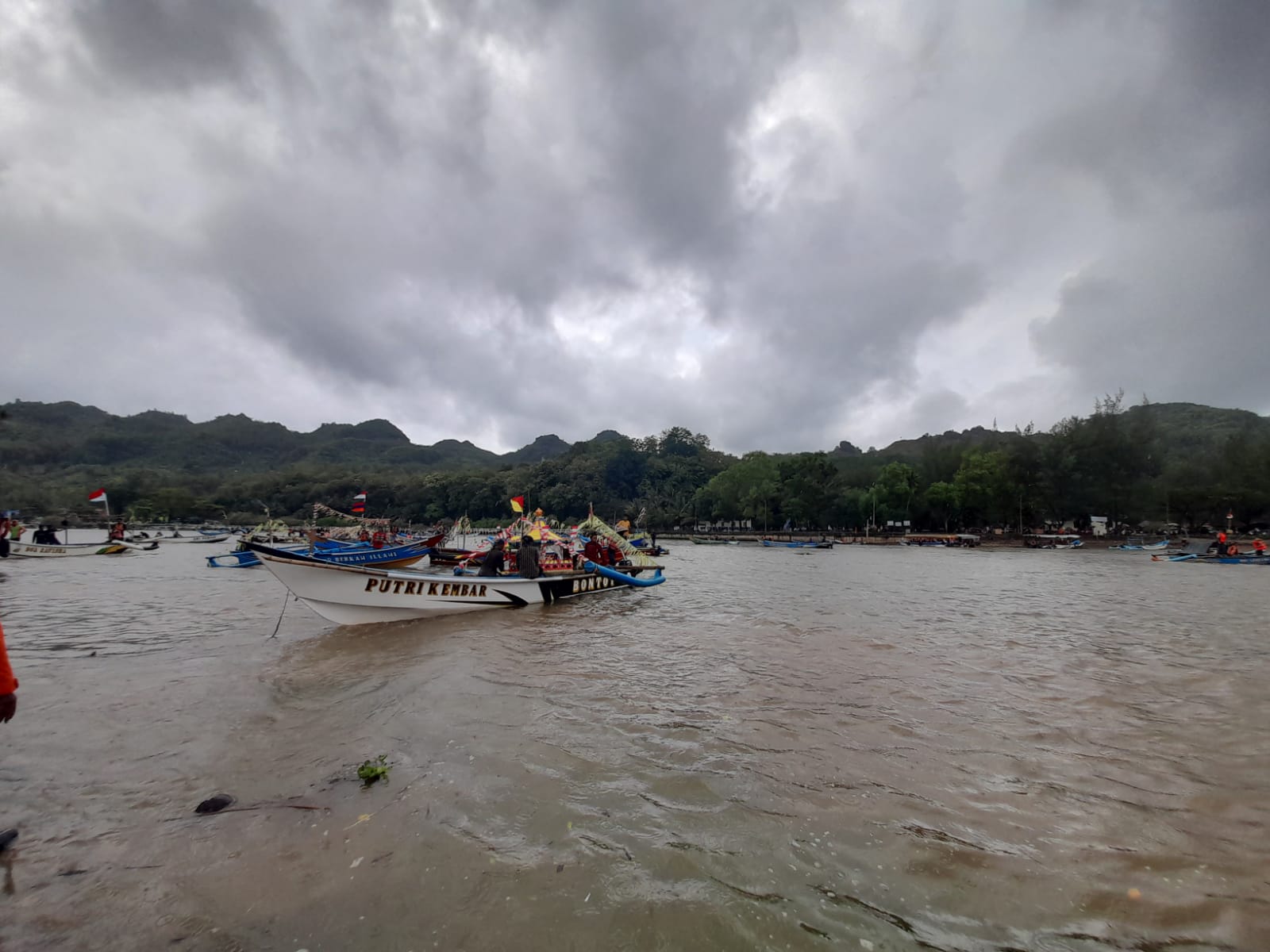 Waspada Cuaca Buruk di Cilacap 