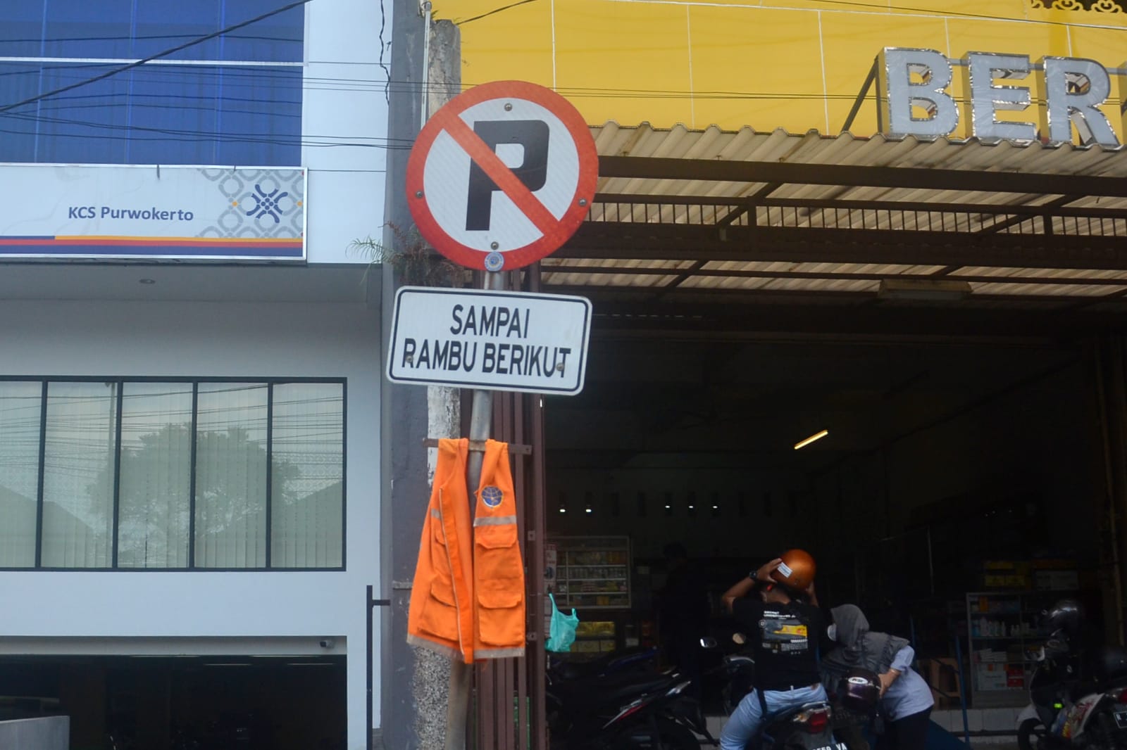 Warga Masih Menjumpai Tarif Parkir Tidak Sesuai Ketentuan