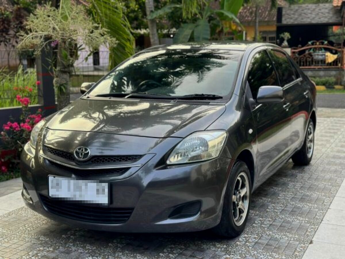 Toyota Vios Gen 2, Sedan Mewah Pada Masanya yang Gaya dan Tangguh