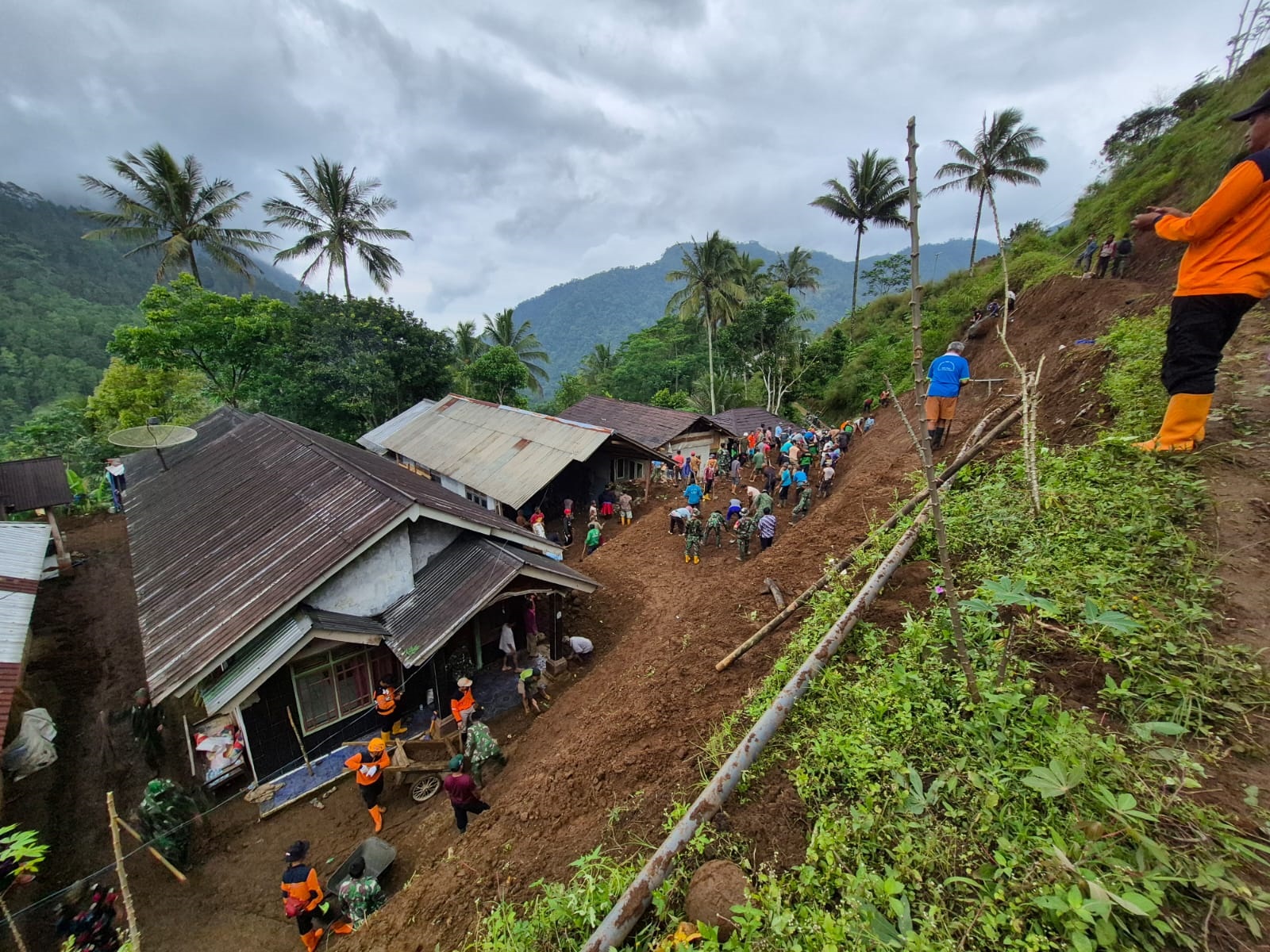 BPBD Sebut Masih Ada Potensi Longsor Susulan di Desa Sirau