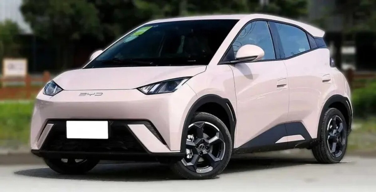 BYD Atto 1 Siap Meluncur di GIIAS 2025, Cek Bocoran Spesifikasi dan Harganya