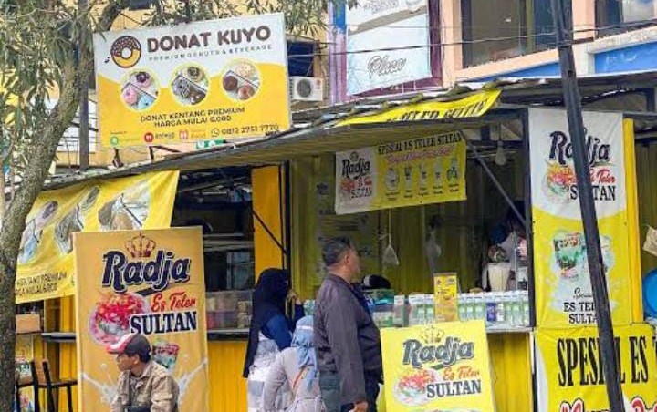 Es Teler Durian Kroya: Sensasi Segar dan Manis yang Bikin Ketagihan