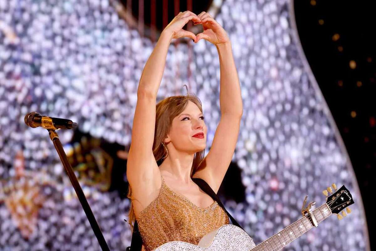 5 Lagu Taylor Swift yang Harus Masuk Playlist! Bikin Semangat dan Makin Percaya Diri