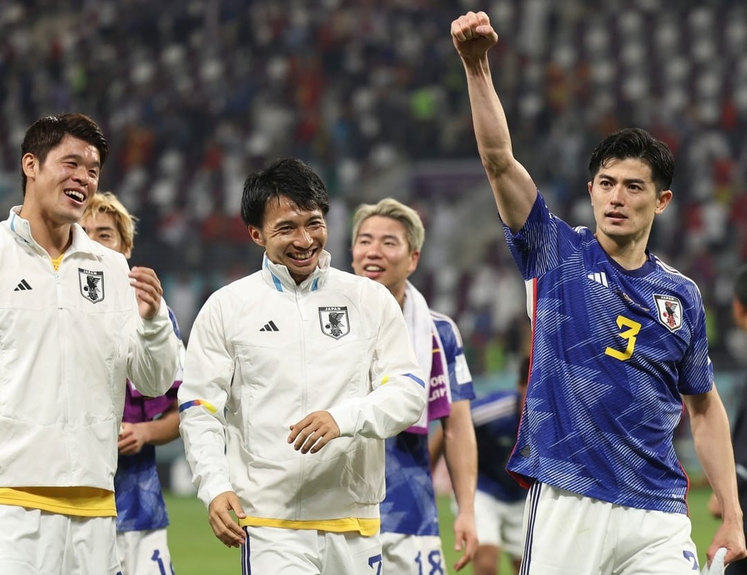 Jepang Rayakan Kemenangan Kalahkan Spanyol 2-1, Juara Grup E, Bikin Jerman Pulang di Piala Dunia 2022