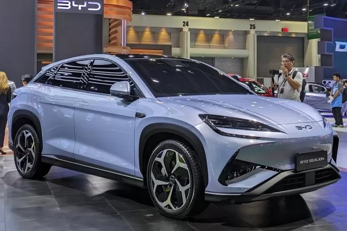 BYD Sealion 7, SUV Listrik yang Ganteng tapi Buas dan Beringas