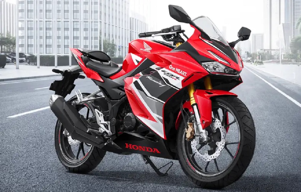 Ingin Kredit Motor Honda CBR 150R dengan Cicilan Rp1 Jutaan? Ketahui Detailnya di Sini