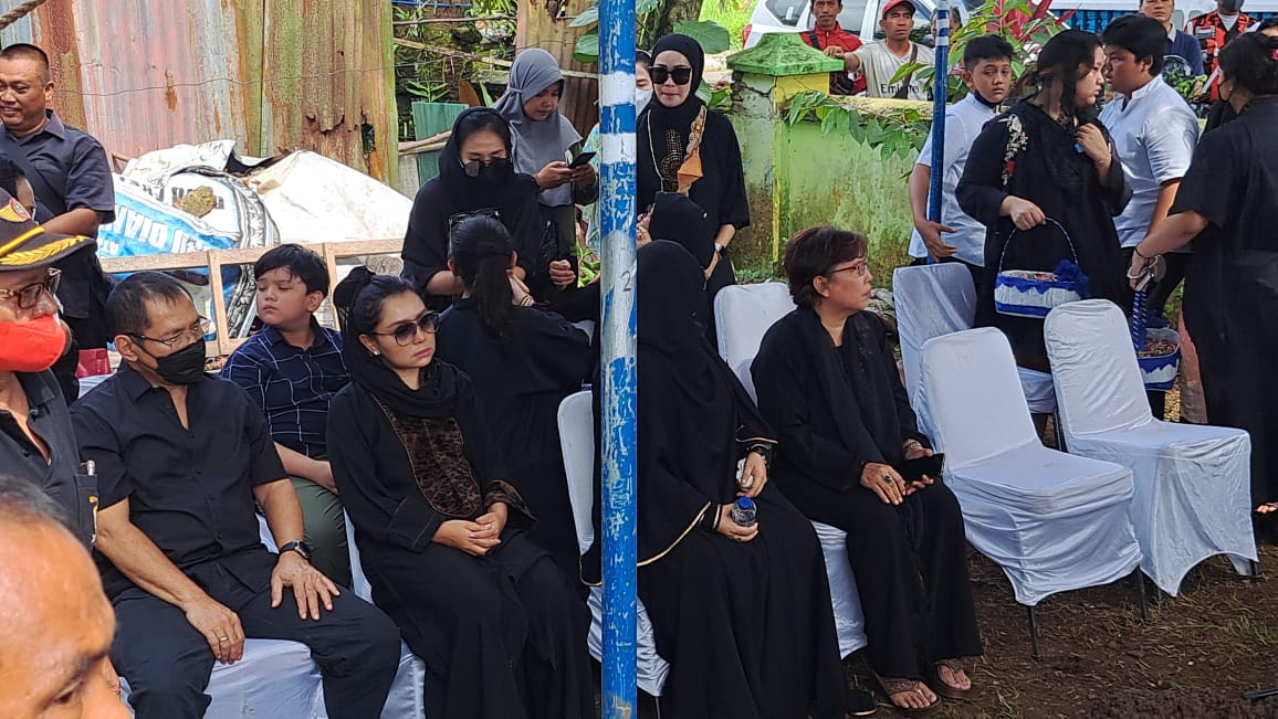 Mayangsari dan Bambang Trihatmodjo Antarkan Ibunda Larasatun ke Pemakaman di TPU Kranji Purwokerto