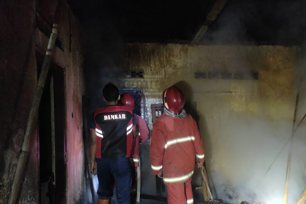 Lupa Matikan Tungku, Rumah Warga Majatengah Ludes Terbakar