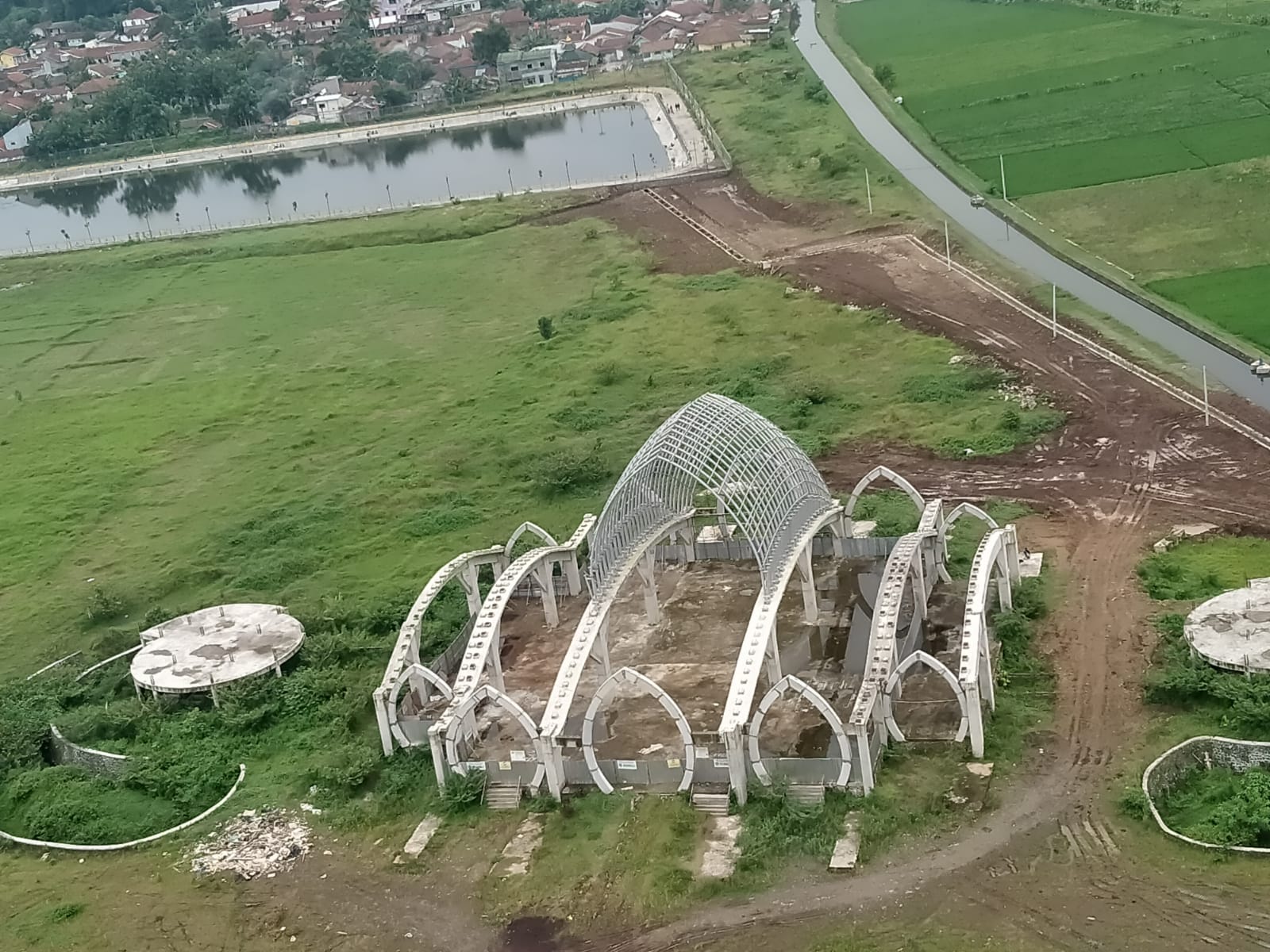 Pembangunan Masjid Seribu Bulan Masuk Tahap Krusial