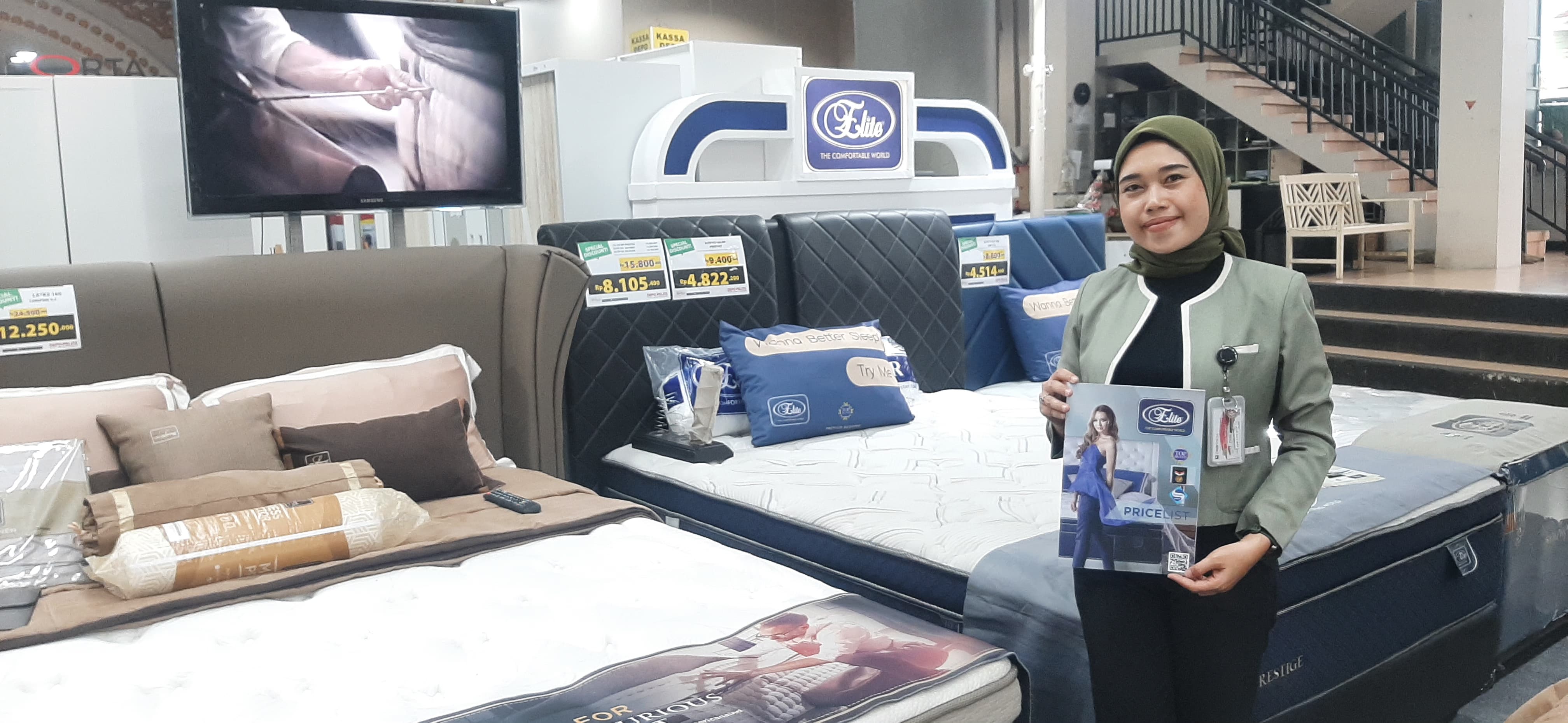 Furniture Ramadhan Sale di Depo Pelita 