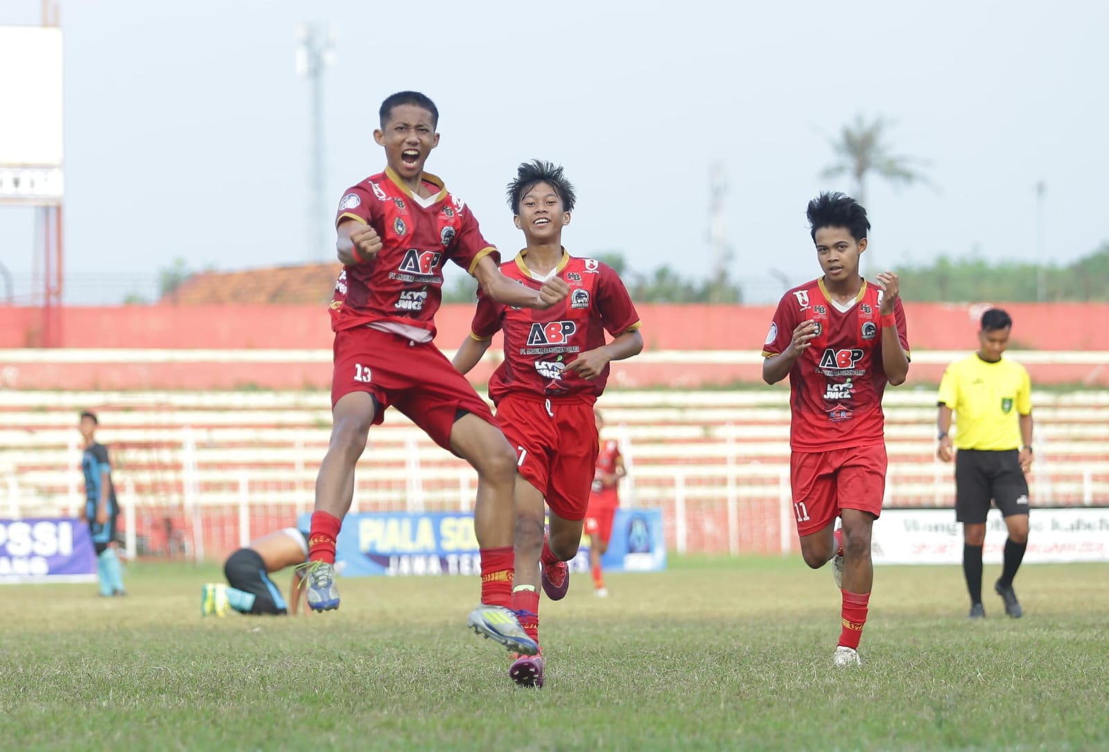 Empat Laga Tanpa Kekalahan, Perwira Timur U-17 Lolos Babak 16 Besar Piala Suratin 2025