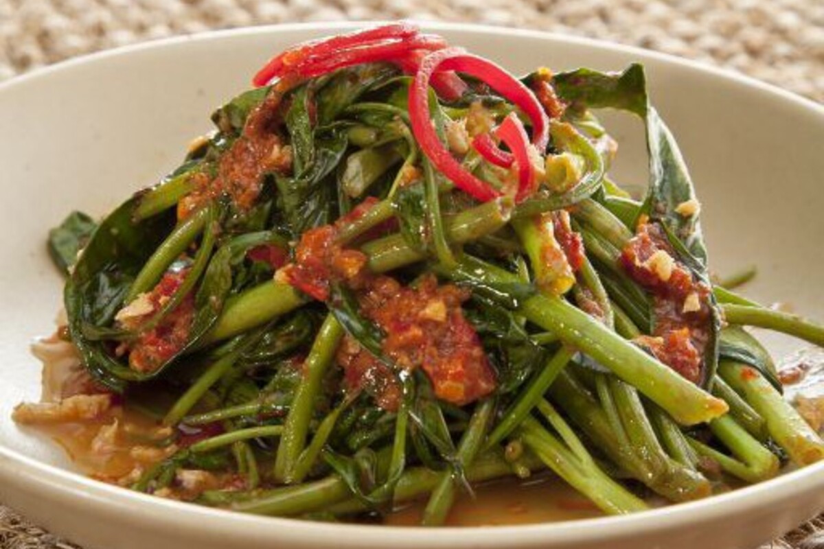 Resep Cah Kangkung Saus Tiram Sederhana yang Lezat dan Menggugah Selera 