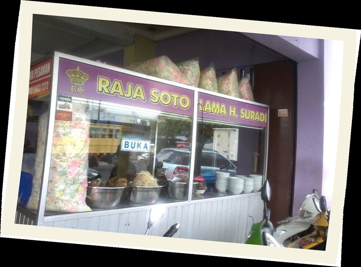 Raja Soto Sokaraja, Soto Lama H. Suradi -  Soto Usia Setengah Abad Khas Purwokerto.