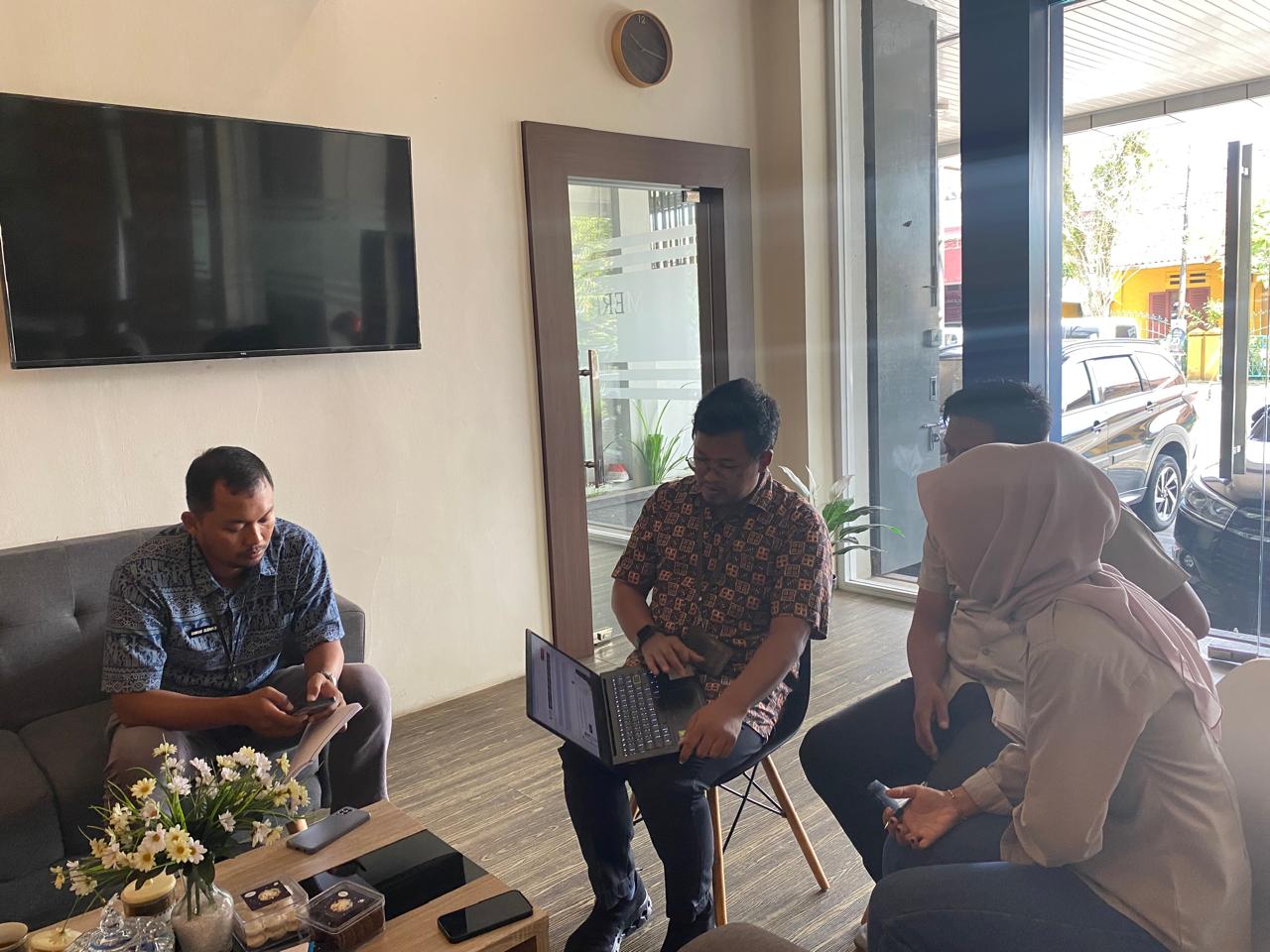 Strategi Jemput Bola DPMPTSP, Terbukti Efektif Kejar Target Realisasi Investasi 