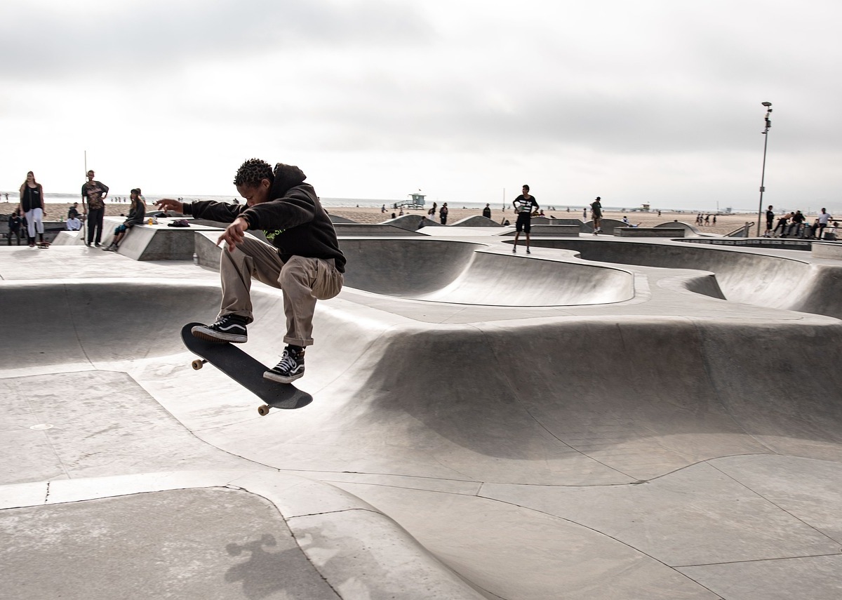 7 Merek Skateboard yang Bagus, Lengkap dengan Harganya!